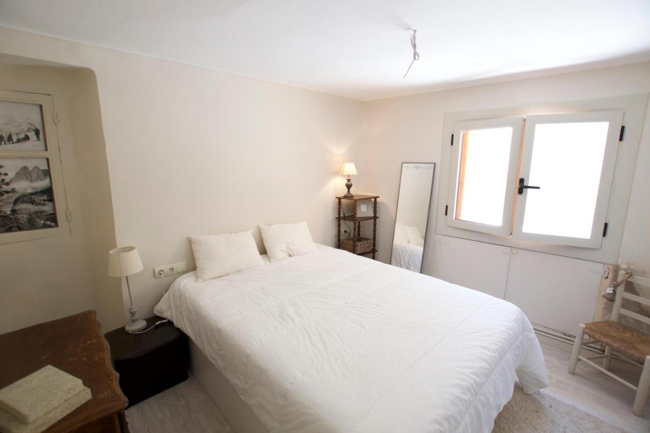 Apartament Central Amb Terrassa Alp Exterior photo